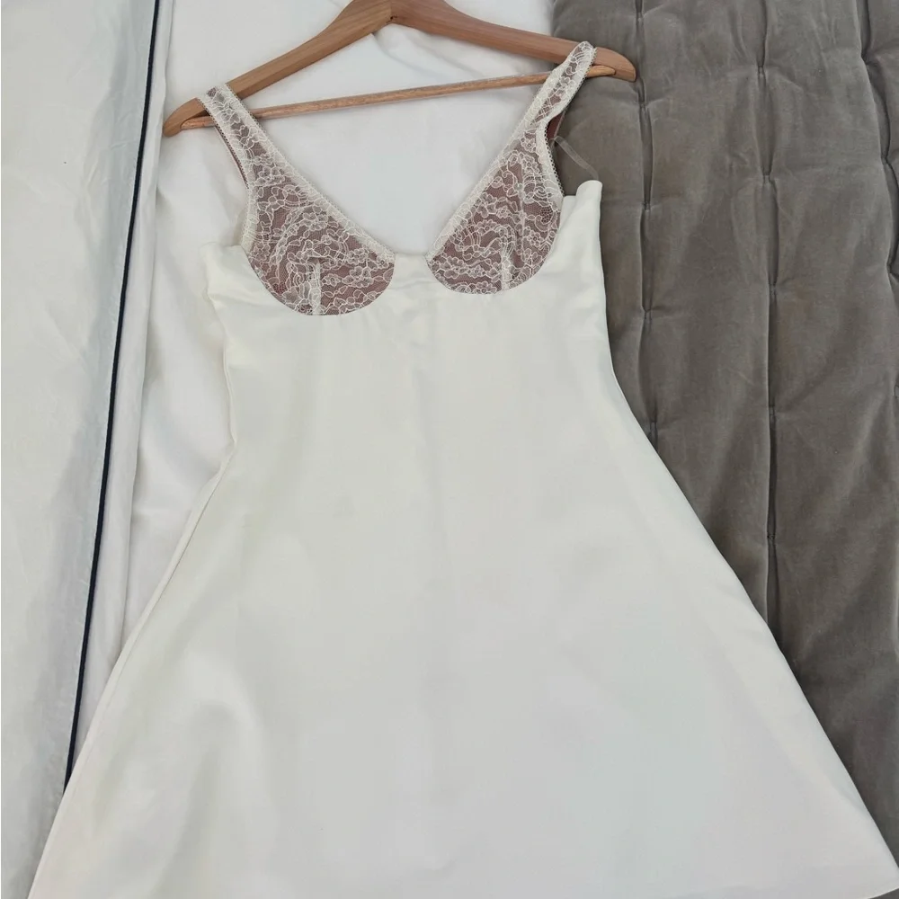 House of CB White Lace Chemise with Silky Finish - Picture 3 of 4